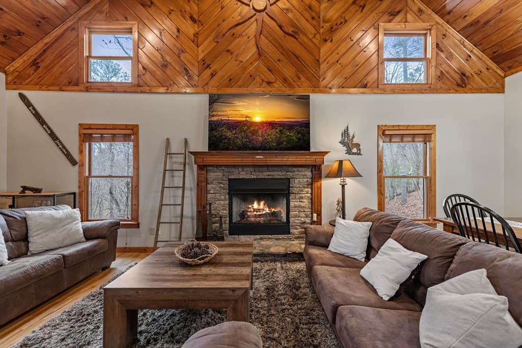 1503 Garnet Drive, Ellijay GA 30540 - Photo