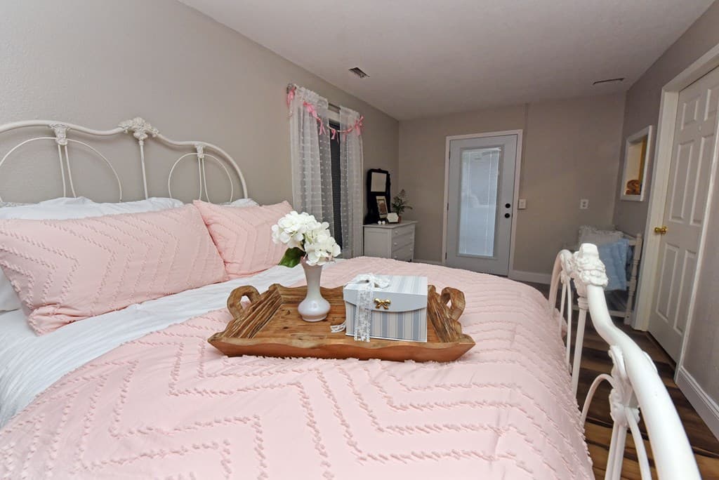 91 Hickory Street, Hayesville NC 28904 - Photo