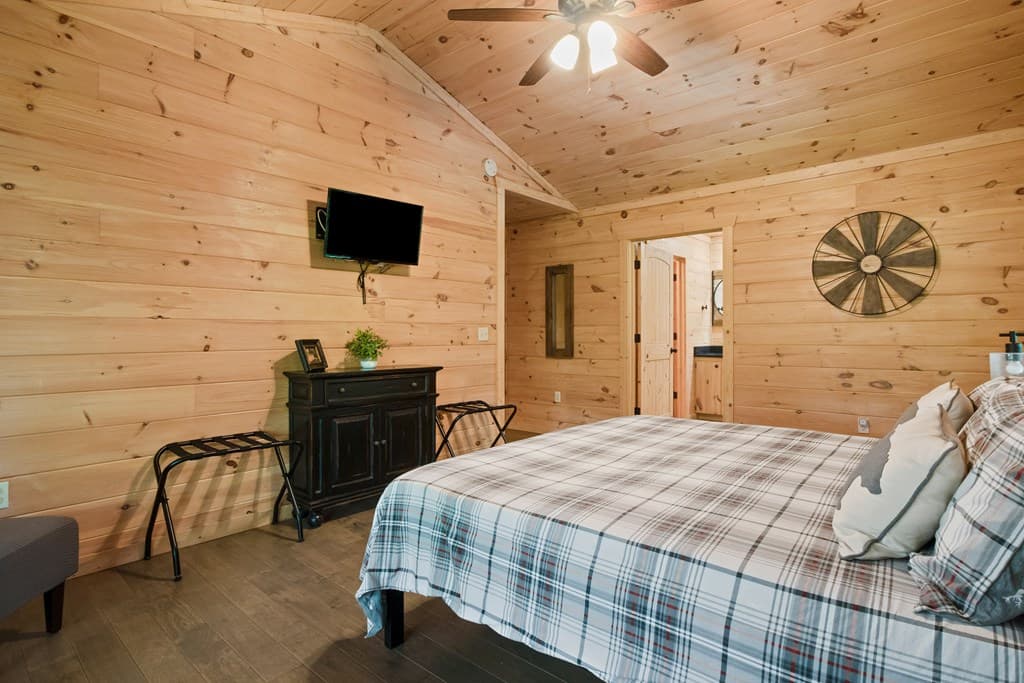 263 Windy Valley Lane, Blue Ridge GA 30513 - Photo