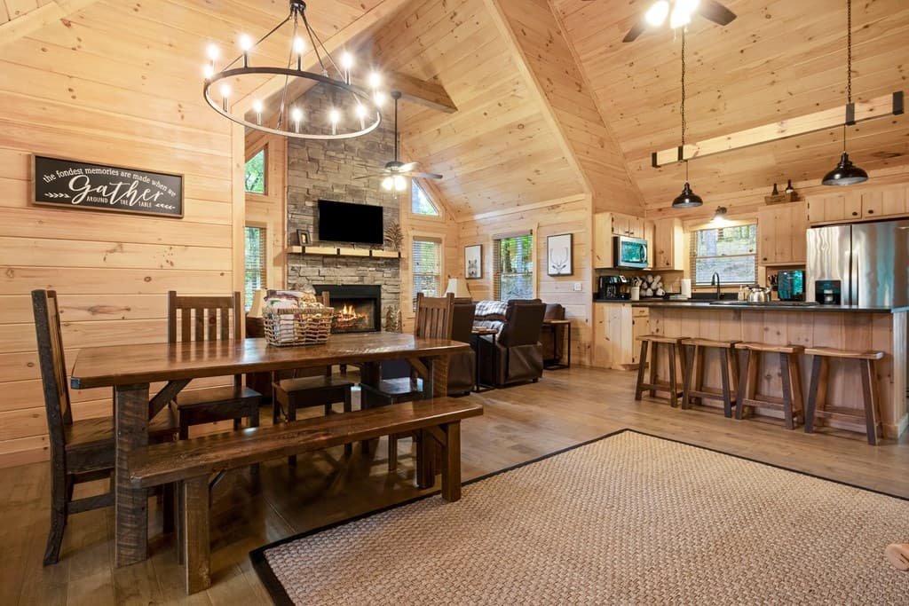 263 Windy Valley Lane, Blue Ridge GA 30513 - Photo