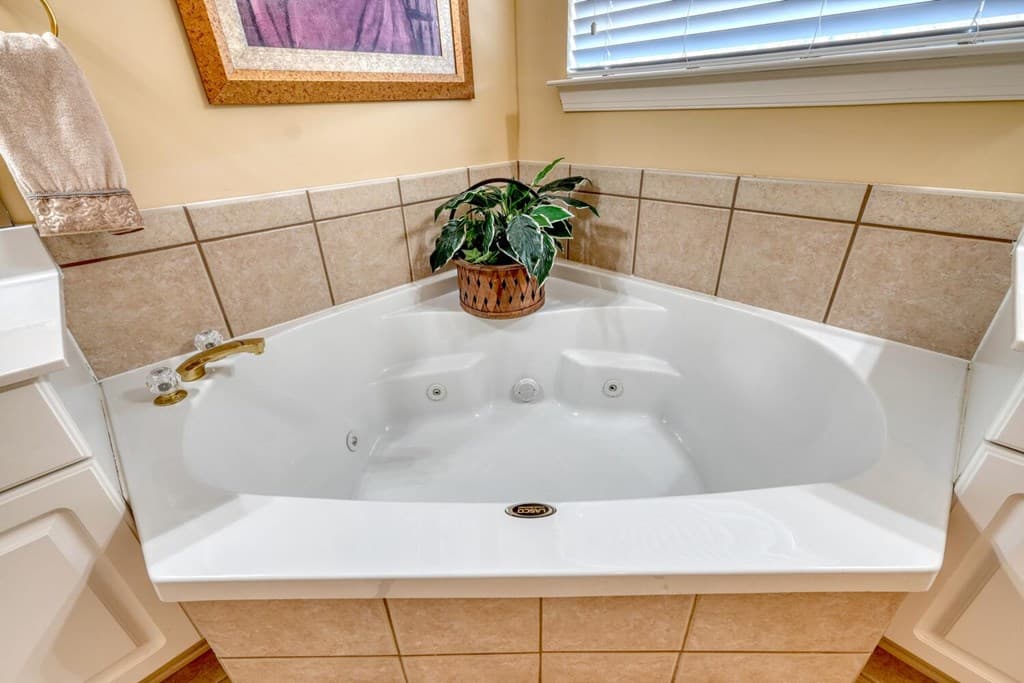 94 Glen Eagle Ct C202, Clayton GA 30525 - Photo