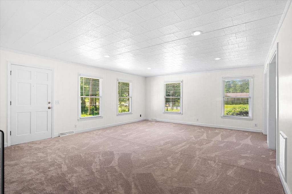 527 E Austin Dr, Chatsworth GA 30705 - Photo
