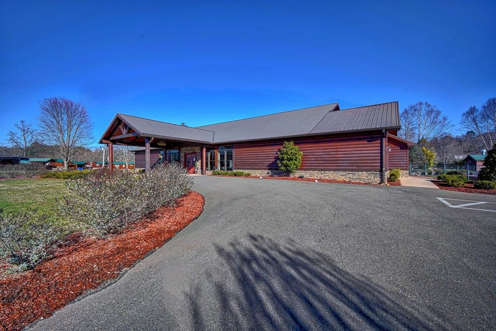 310 Mountain Creek Road, Blairsville GA 30512 - Photo