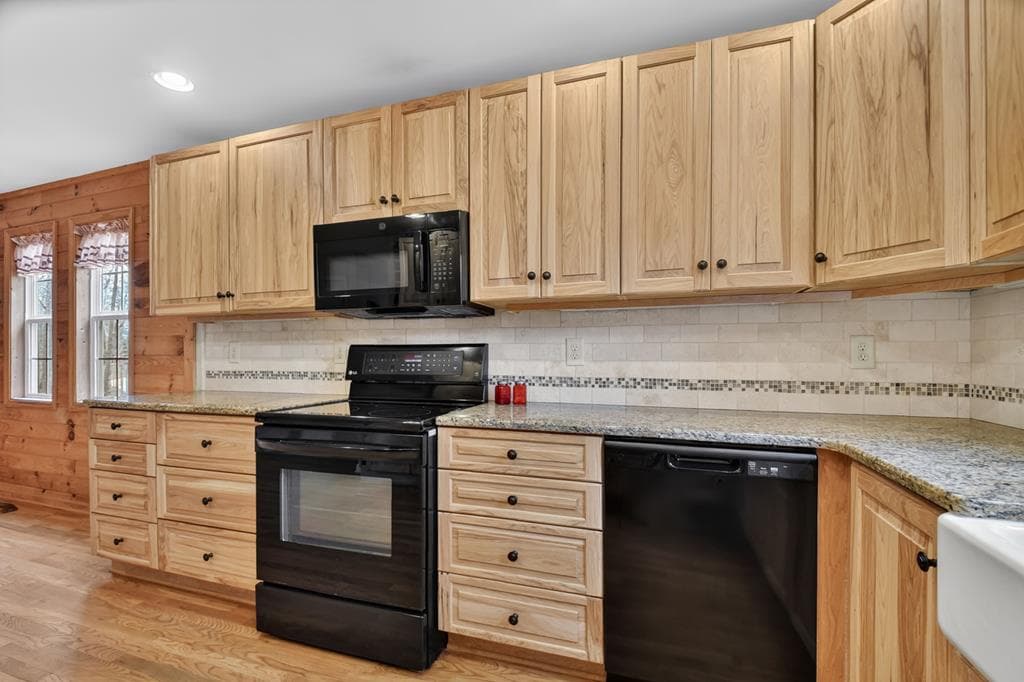144 Emerald Cove Drive, Ellijay GA 30540 - Photo