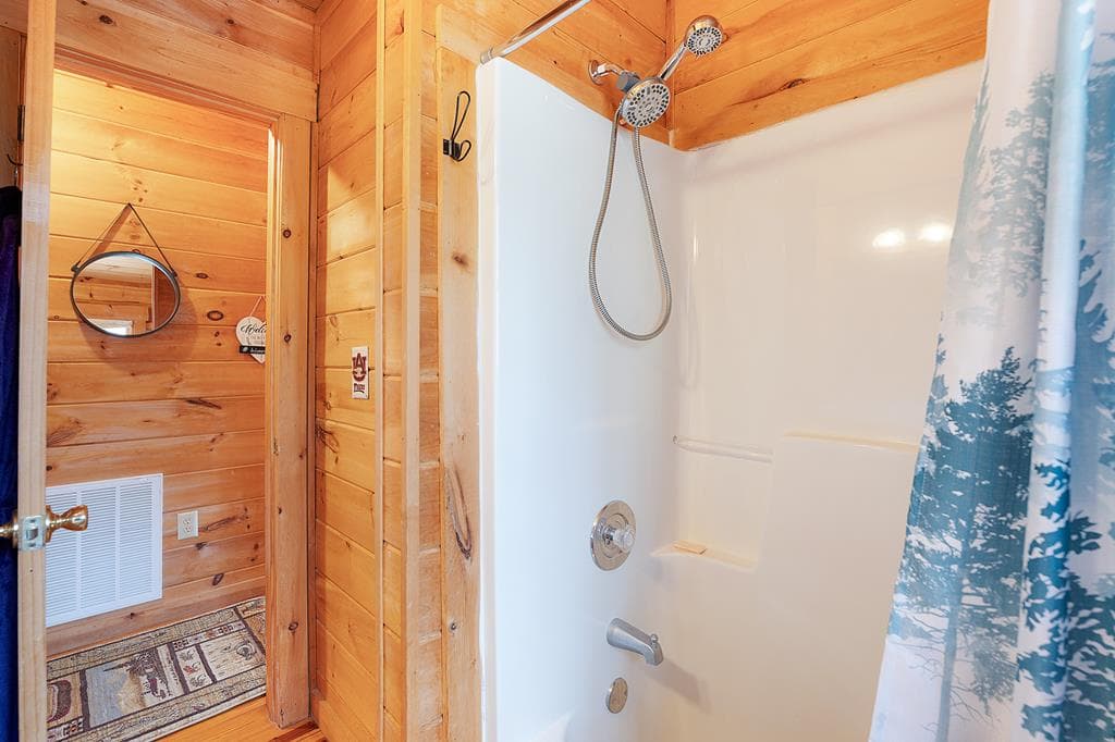 173 Mountain Laurel Lane, Ellijay GA 30536 - Photo