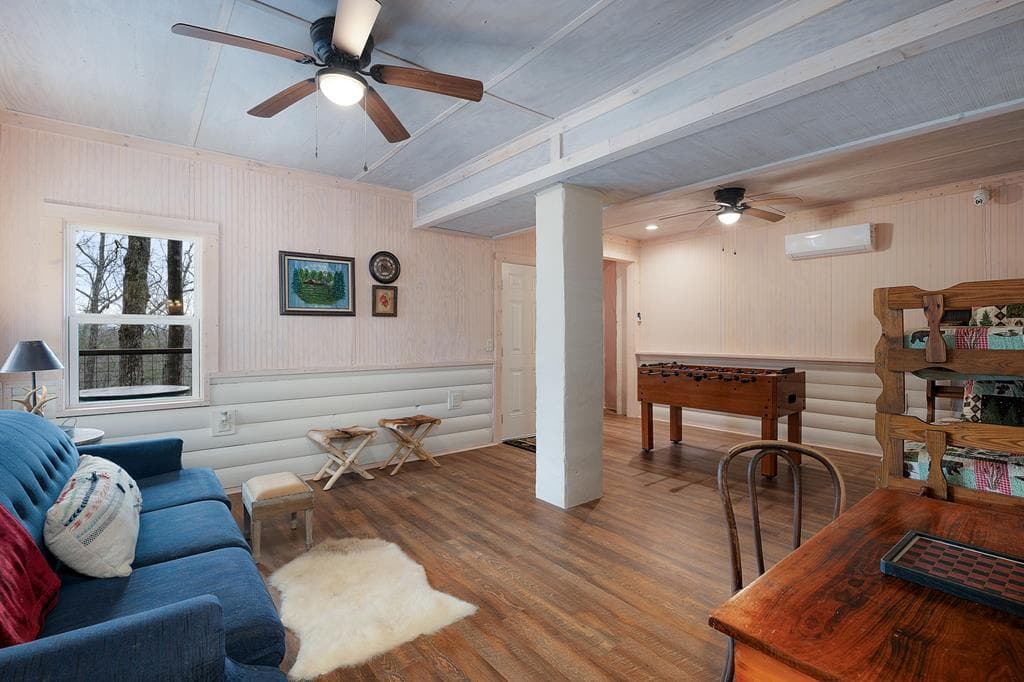 173 Mountain Laurel Lane, Ellijay GA 30536 - Photo
