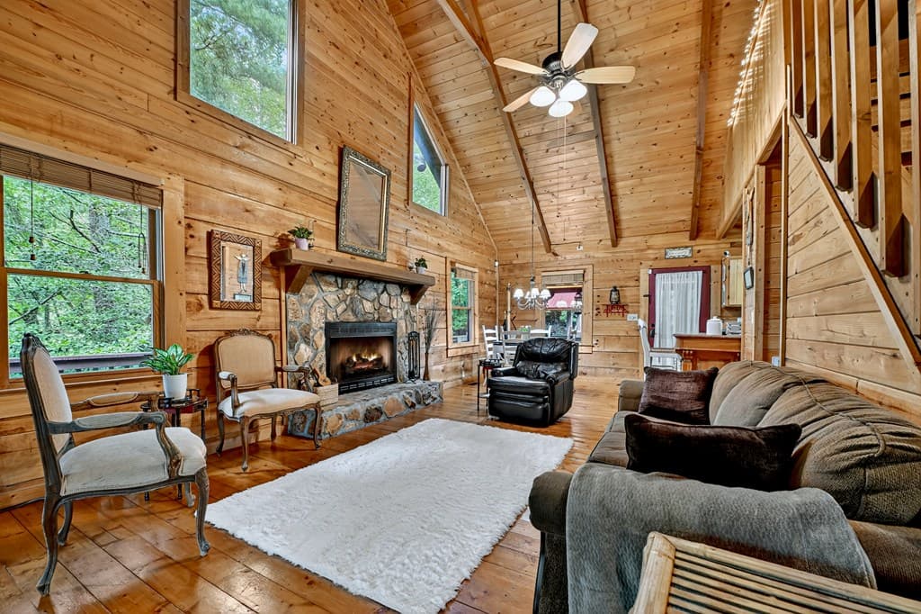430 Chestnut Ridge, Blue Ridge GA 30513 - Photo