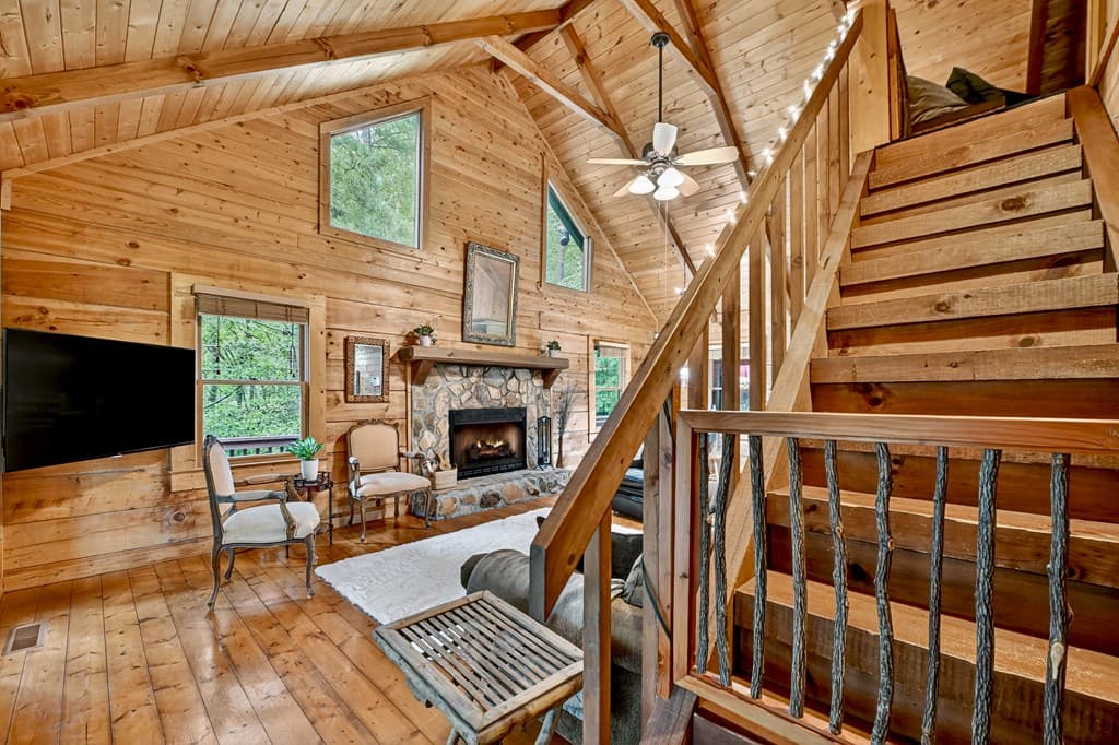 430 Chestnut Ridge, Blue Ridge GA 30513 - Photo