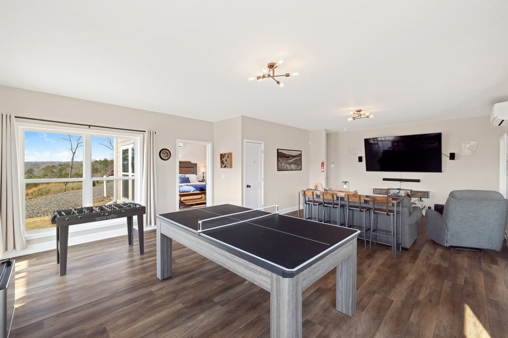 497 S Jakes Landing Way, Ellijay GA 30540 - Photo