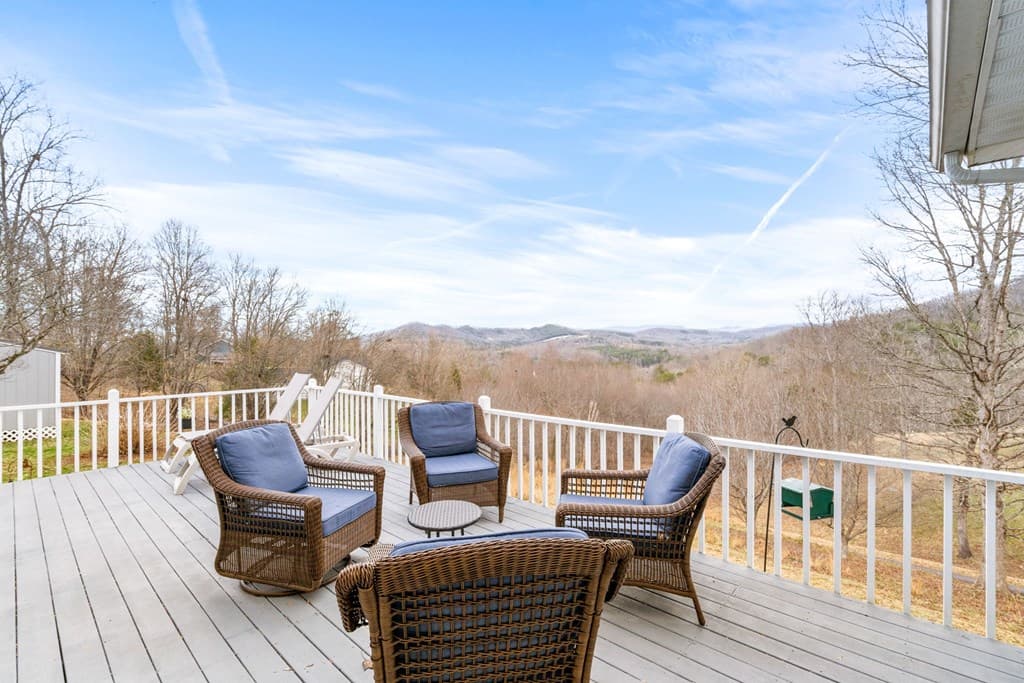 295 White Oak Drive, Warne NC 28909 - Photo