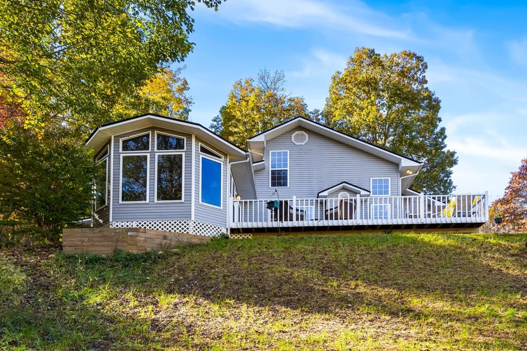 295 White Oak Drive, Warne NC 28909 - Photo