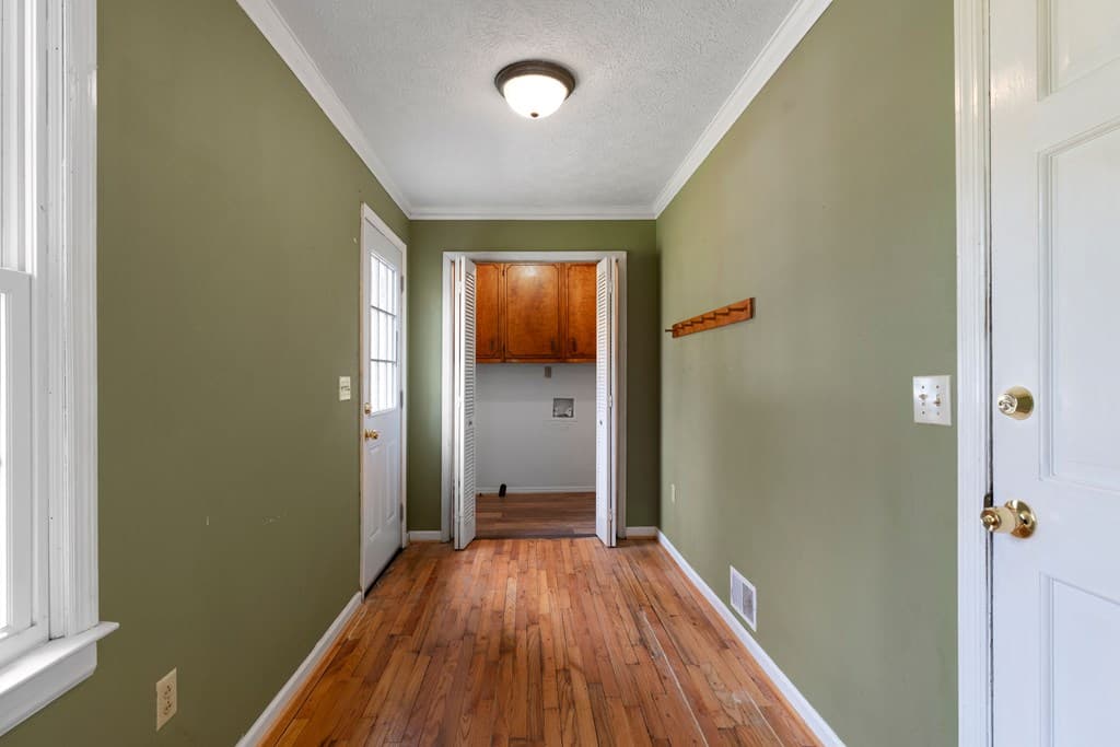 174 Cline Drive, Cartersville GA 30120 - Photo