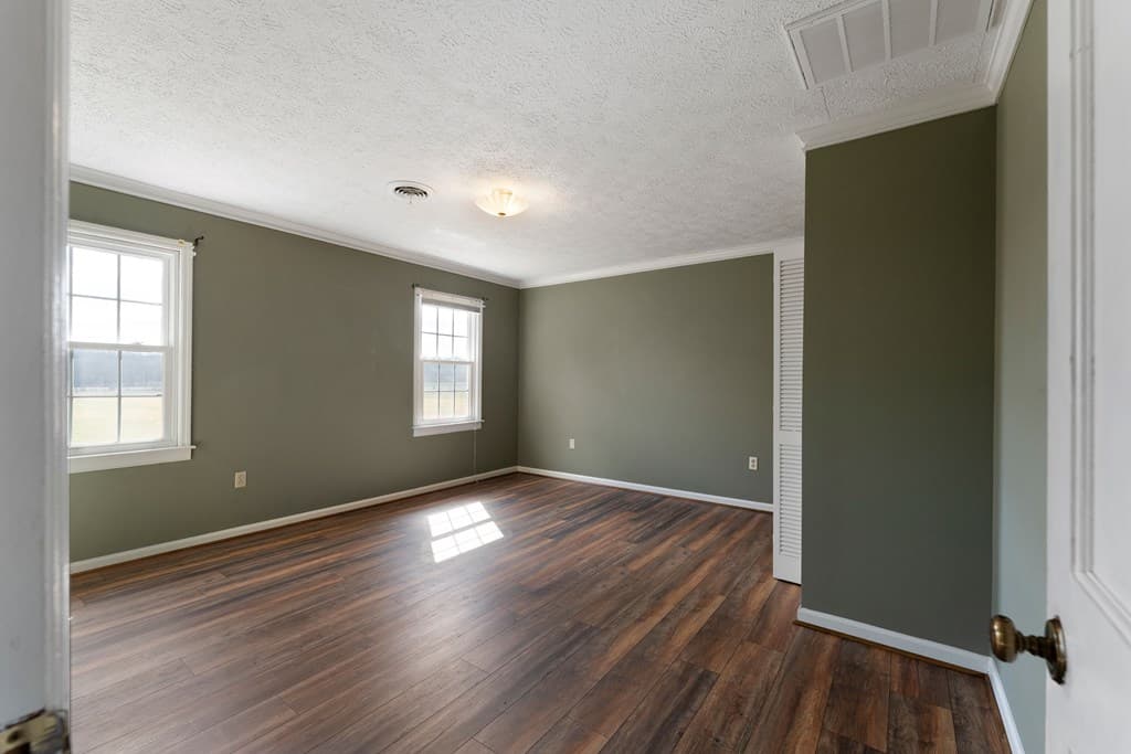 174 Cline Drive, Cartersville GA 30120 - Photo