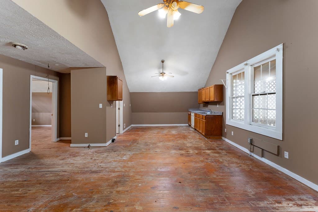 174 Cline Drive, Cartersville GA 30120 - Photo