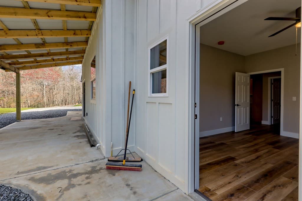472 Hogsed Drive, Hayesville NC 28904 - Photo