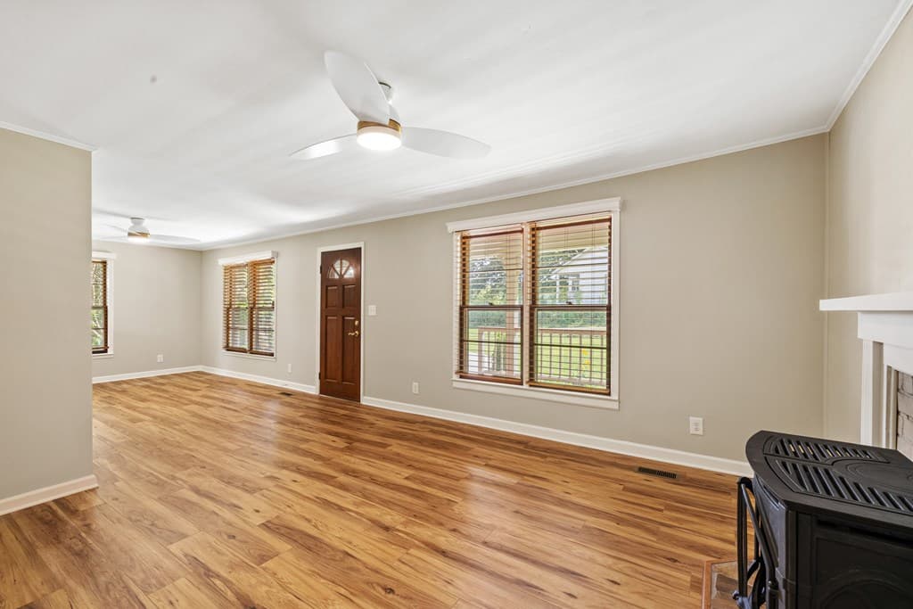 364 Hiawassee Street, Hayesville NC 28904 - Photo