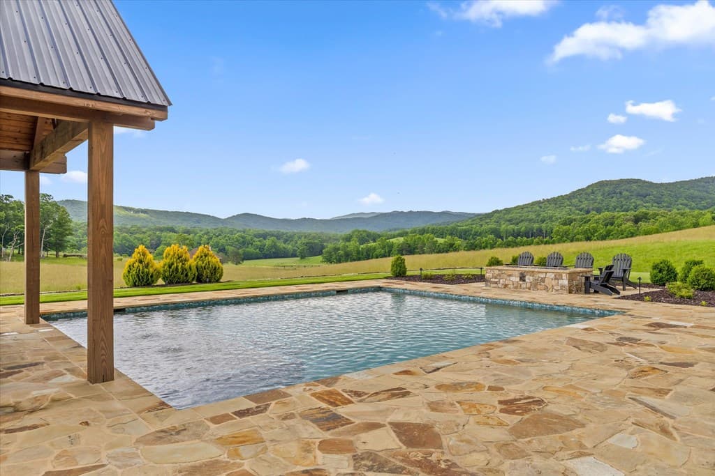 84 Bravo Way, Ellijay GA 30536 - Photo