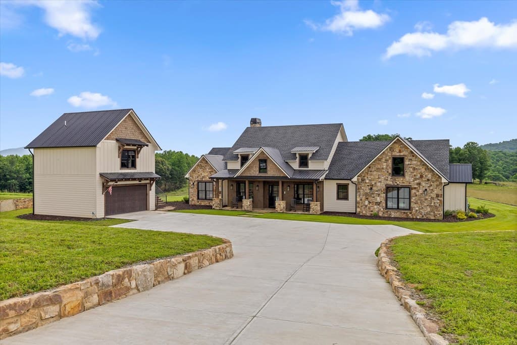 84 Bravo Way, Ellijay GA 30536 - Photo