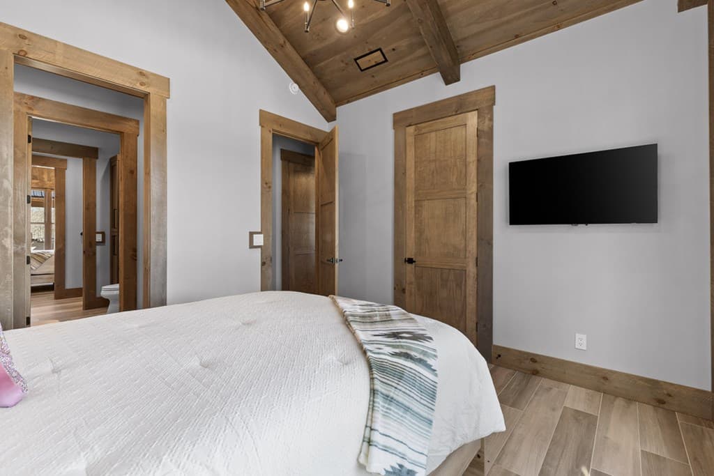 84 Bravo Way, Ellijay GA 30536 - Photo