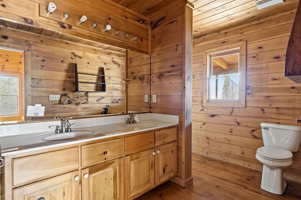 591 Oak Ridge Road, Ellijay GA 30536 - Photo