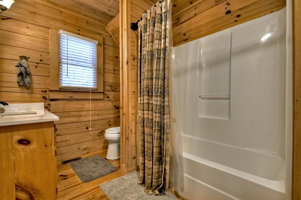 142 Arrow Ridge Road, Mccaysville GA 30555 - Photo