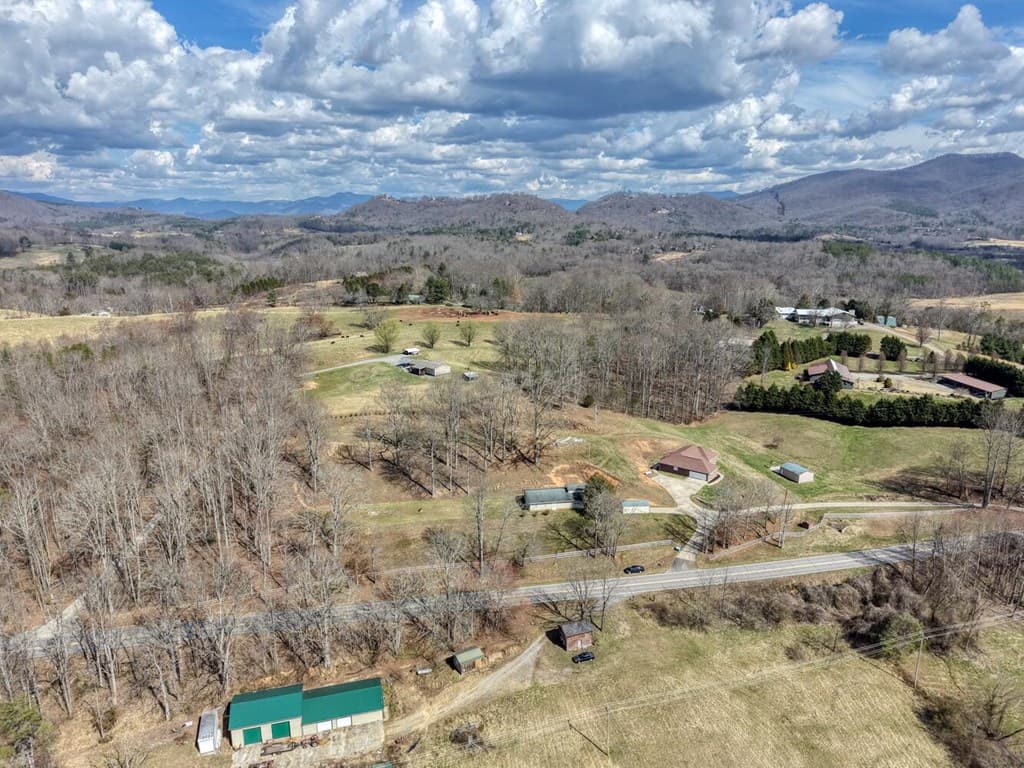 794 State Hwy 66, Young Harris GA 30582 - Photo