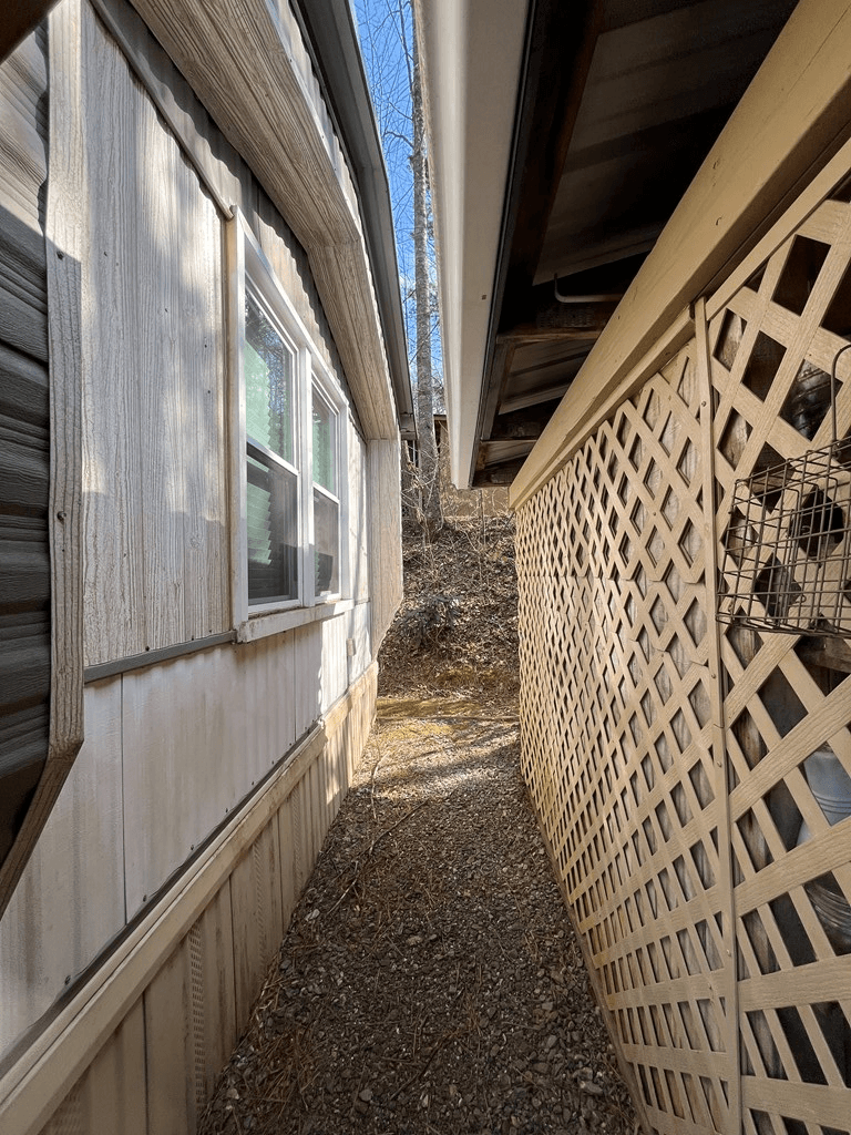 32 Nelson Road, Hiawassee GA 30546 - Photo