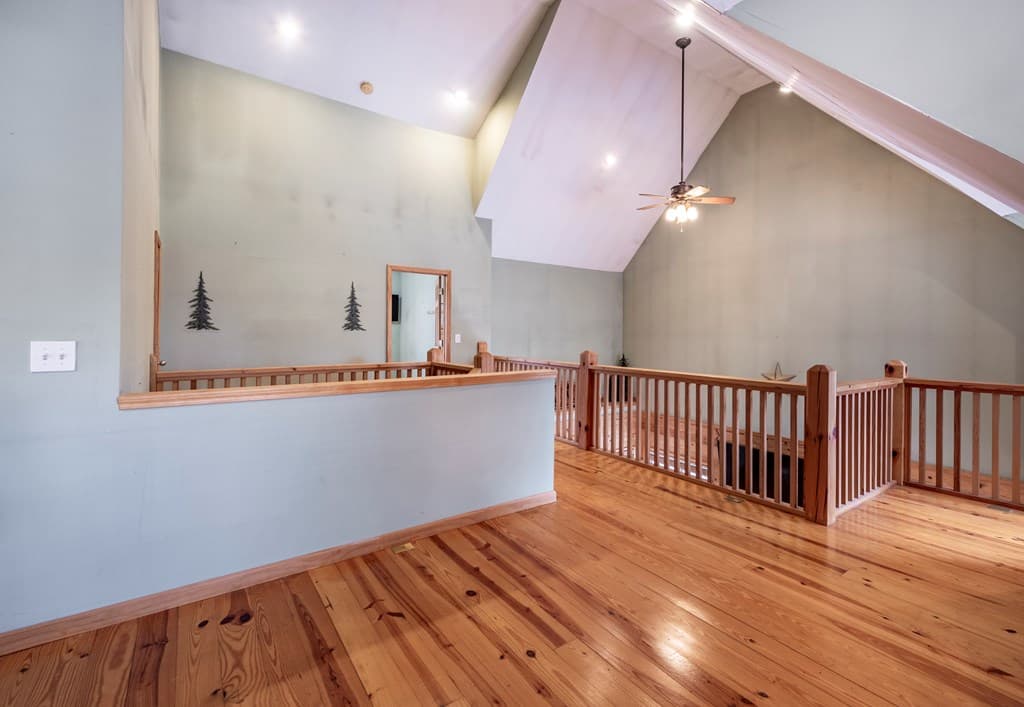 520 Newport Drive, Ellijay GA 30540 - Photo