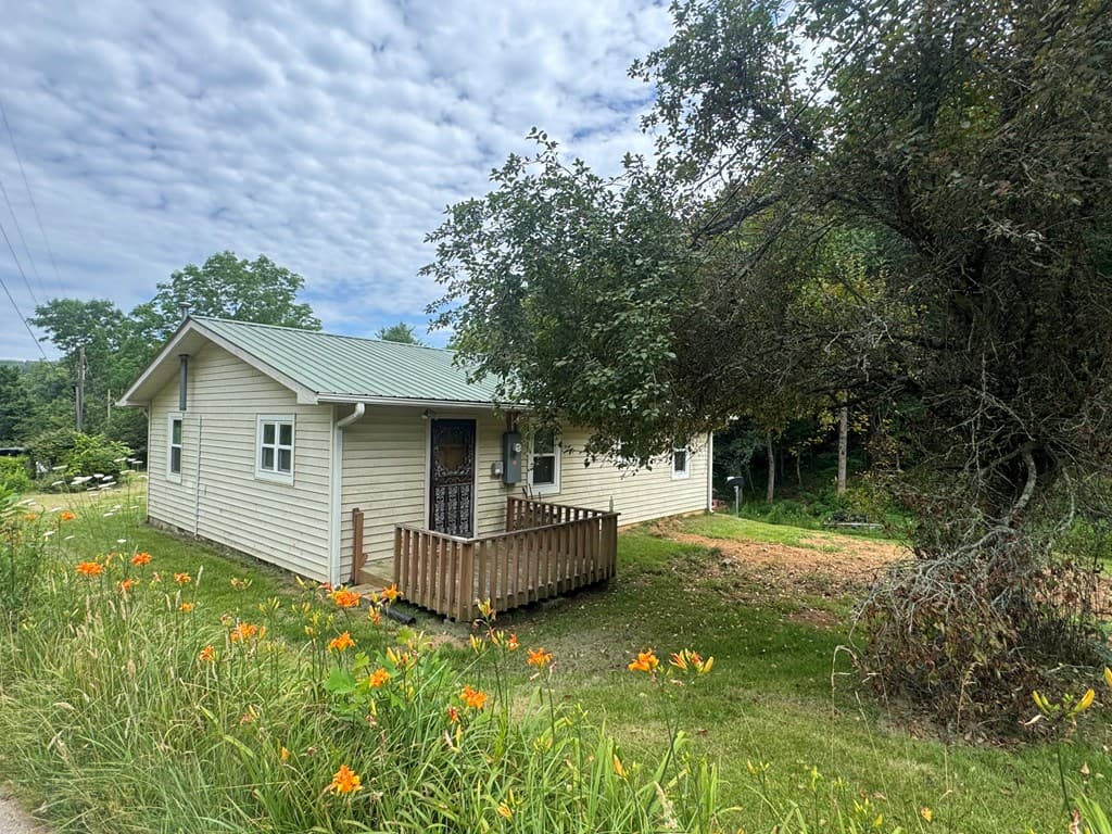 345 Cooper Creek Road, Suches GA 30572 - Photo