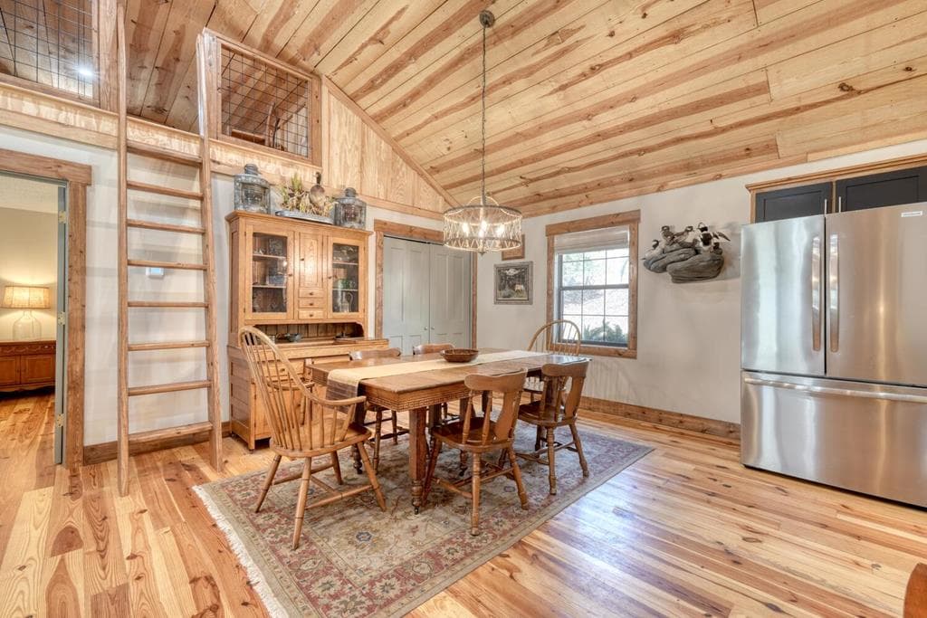 22 Noel Lane, Ellijay GA 30540 - Photo