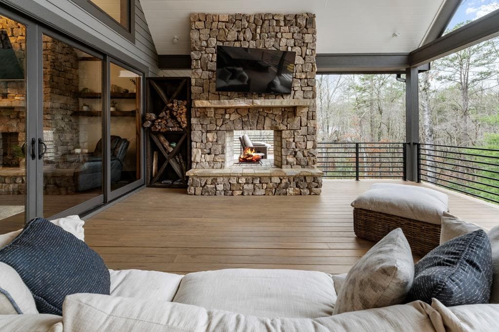 101 Bennett Springs Court, Mineral Bluff GA 30559 - Photo