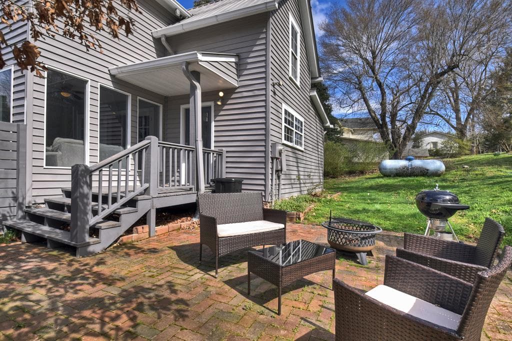 1133 E Main Street, Blue Ridge GA 30513 - Photo
