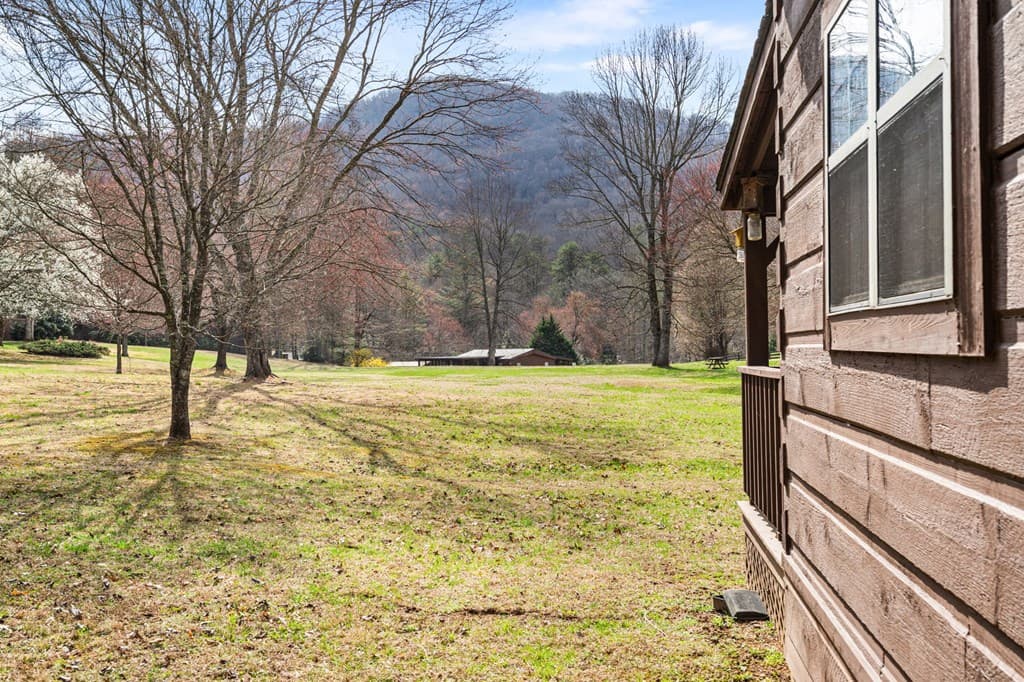 1852 Deer Run Circle, Hiawassee GA 30546 - Photo
