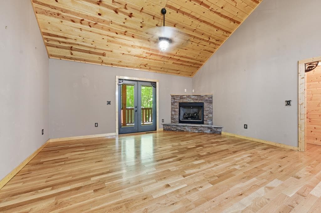 305 Woodcrest Drive, Murphy NC 28906 - Photo