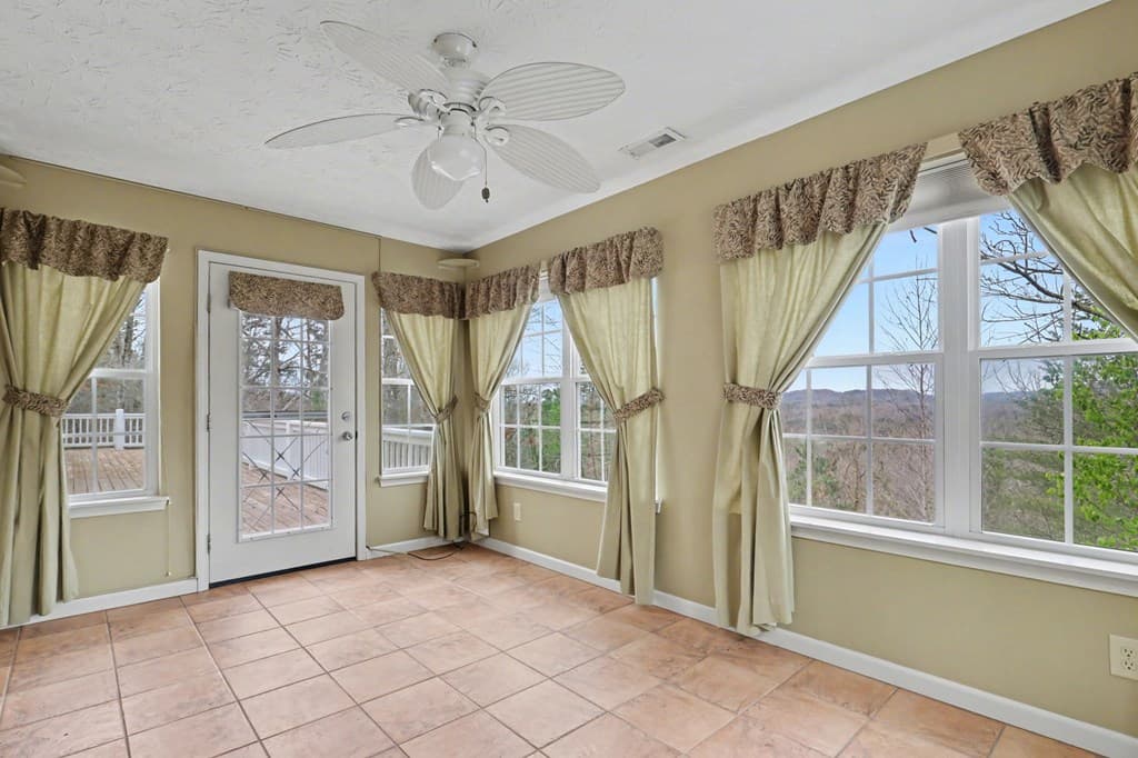368 Sierra Springs Drive, Murphy NC 28906 - Photo