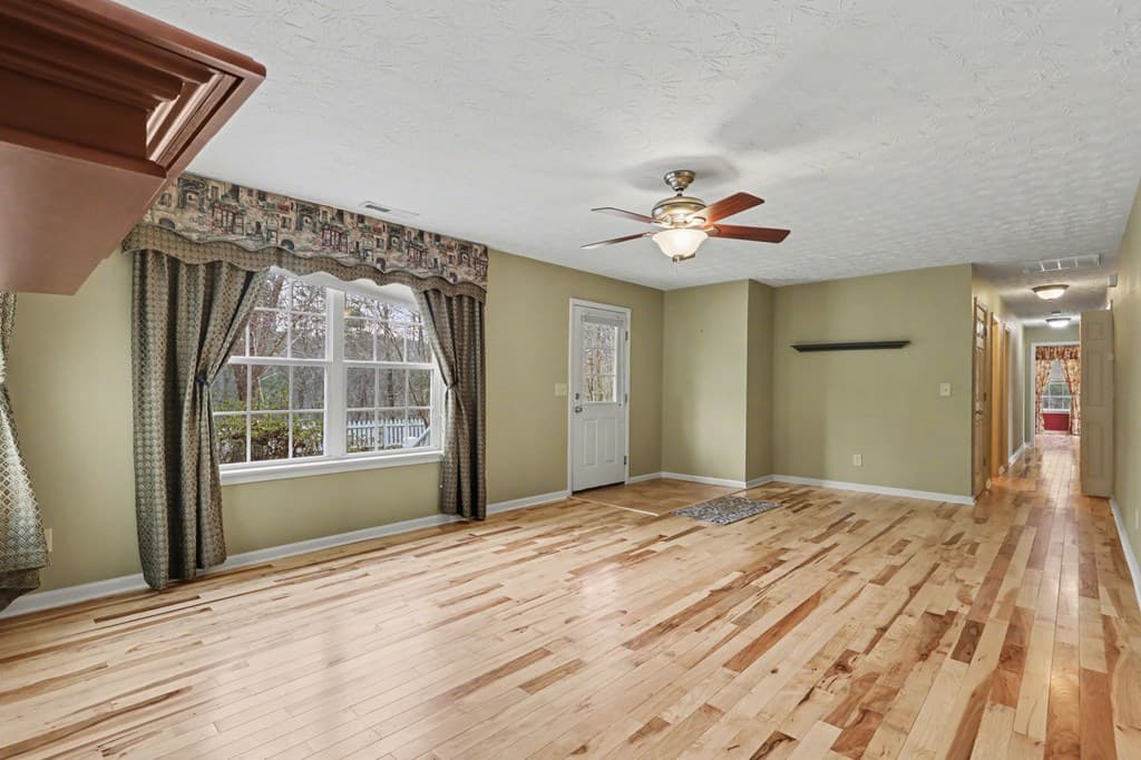 368 Sierra Springs Drive, Murphy NC 28906 - Photo