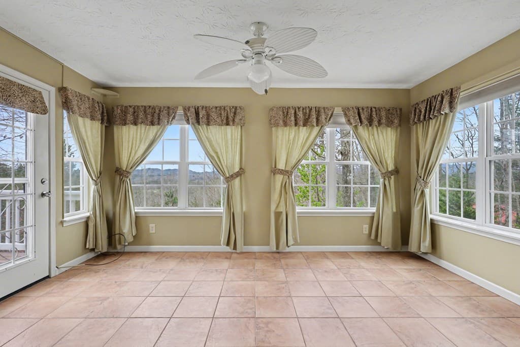 368 Sierra Springs Drive, Murphy NC 28906 - Photo