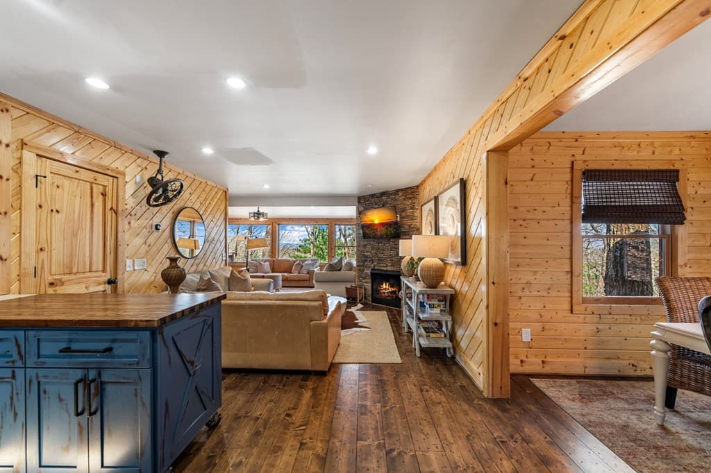 240 Mountain View Court, Ellijay GA 30536 - Photo