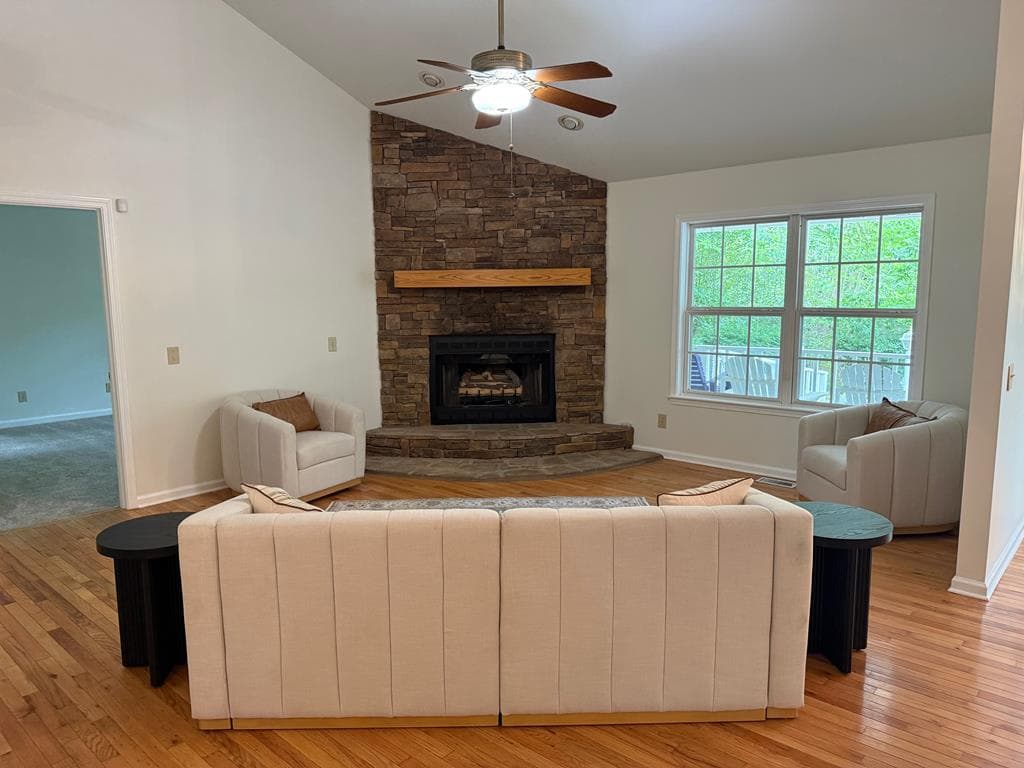 962 Ashley Lane, Young Harris GA 30582 - Photo