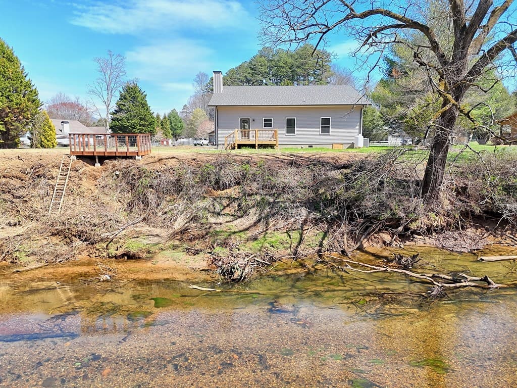 195 Rivers Edge Drive, Hayesville NC 28904 - Photo