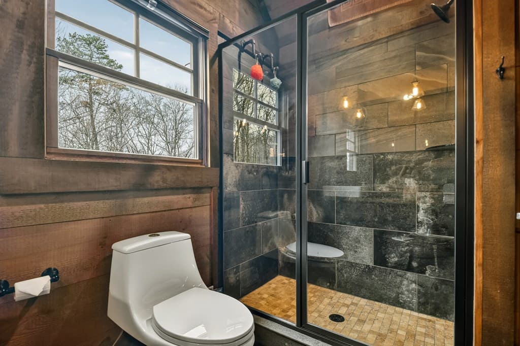 389 Toccoa Preserve Lane, Blue Ridge GA 30513 - Photo