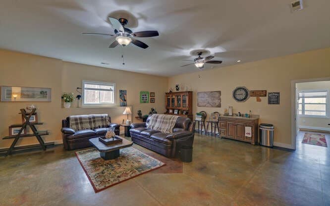 685 Barefoot Road, Hiawassee GA 30546 - Photo