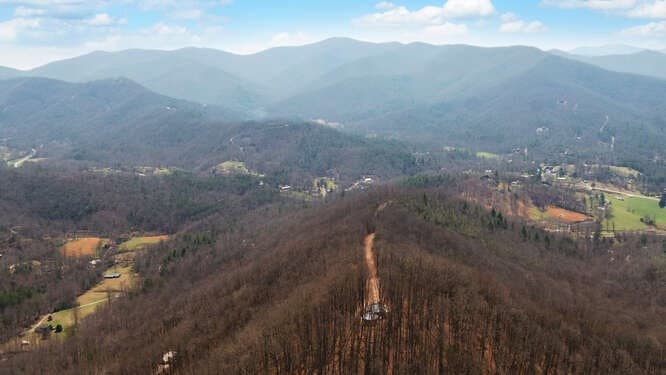 279 Collins Creek Road, Hiawassee GA 30546 - Photo