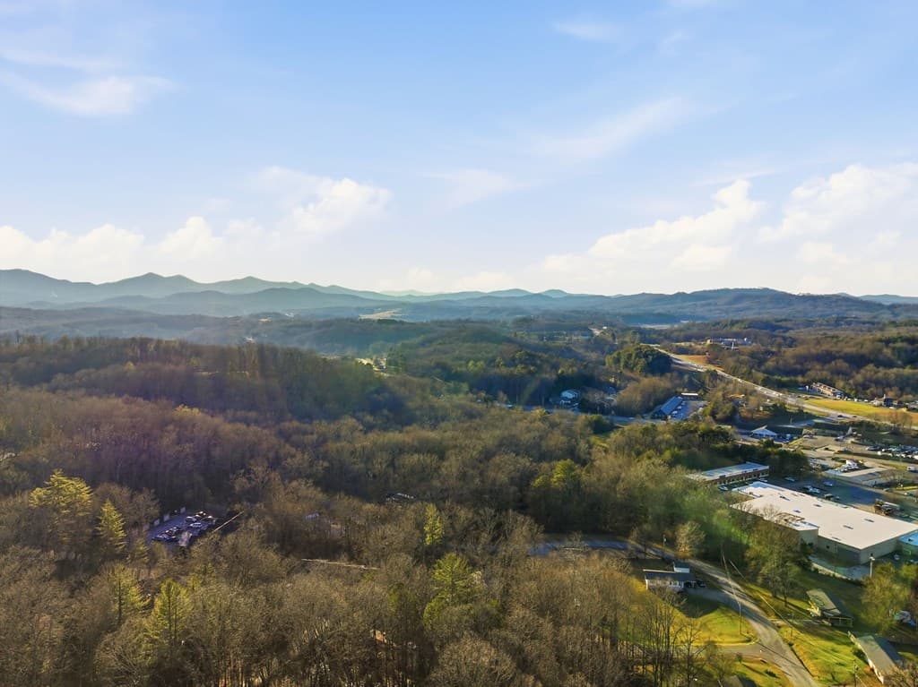 46 James Drive, Blairsville GA 30512 - Photo