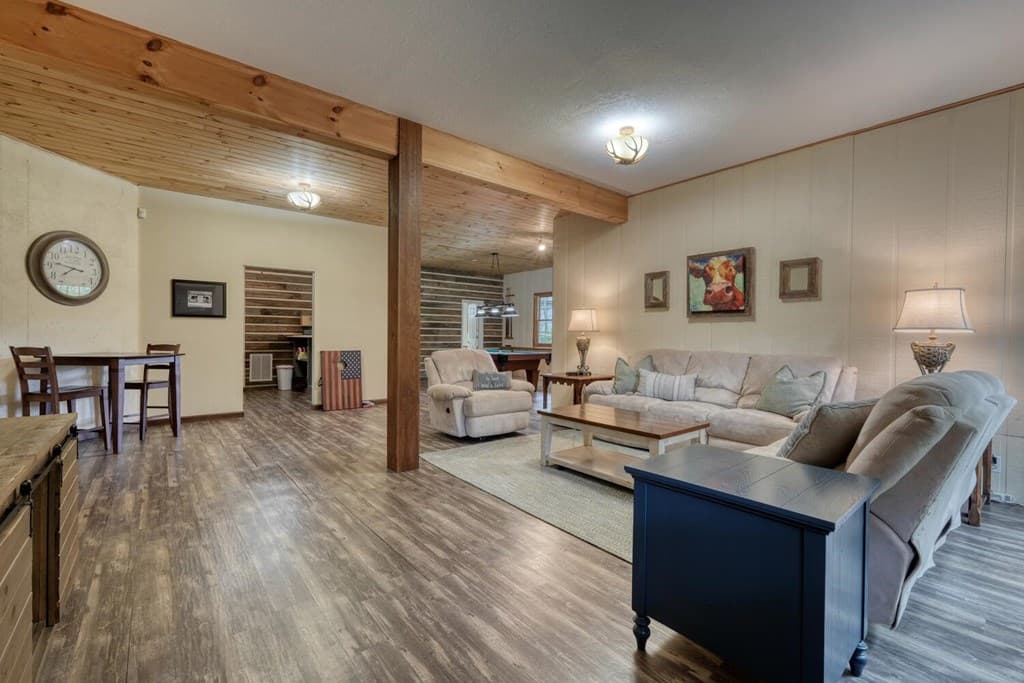 176 Madison Avenue, Blairsville GA 30512 - Photo