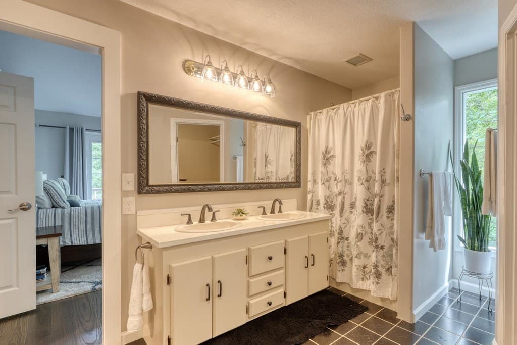 176 Madison Avenue, Blairsville GA 30512 - Photo