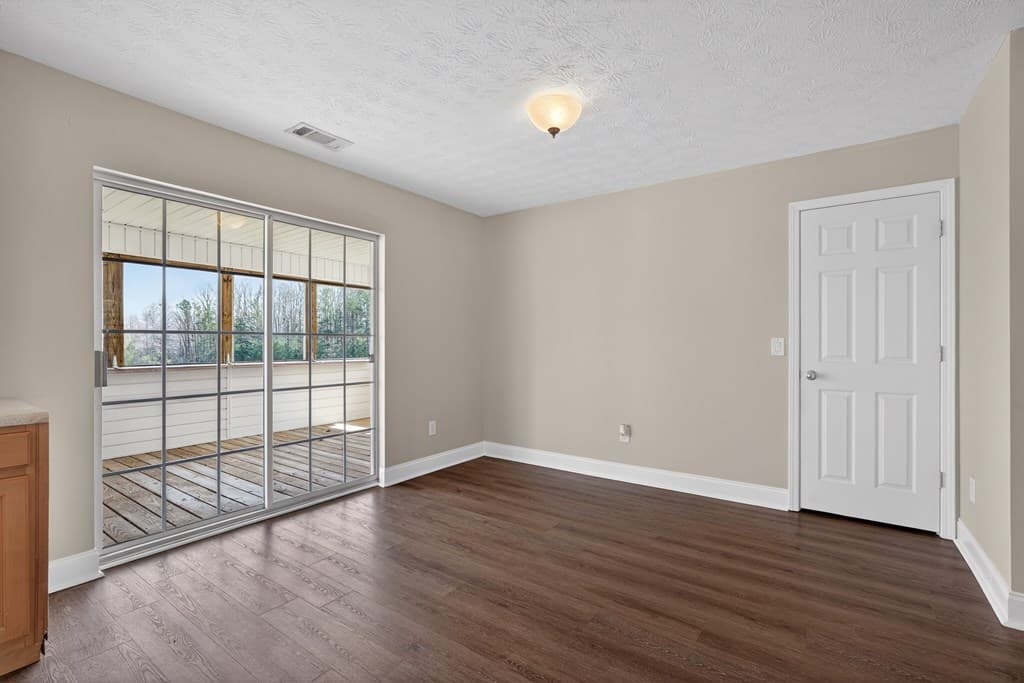 358 Old Jones Road, Ellijay GA 30540 - Photo