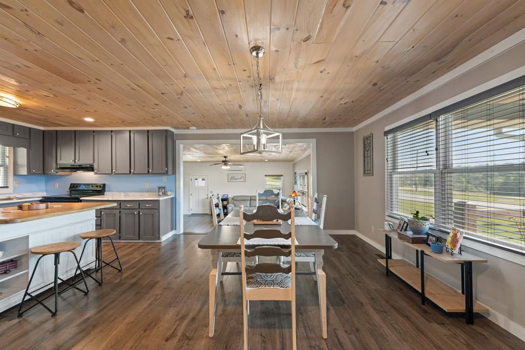 1201 Ada Street, Blue Ridge GA 30513 - Photo
