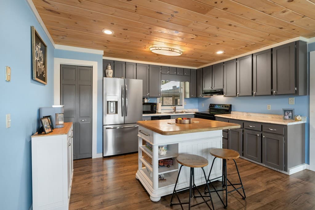 1201 Ada Street, Blue Ridge GA 30513 - Photo