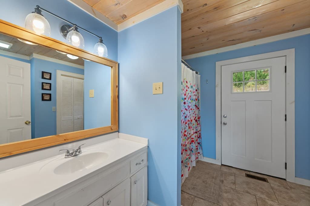 1201 Ada Street, Blue Ridge GA 30513 - Photo